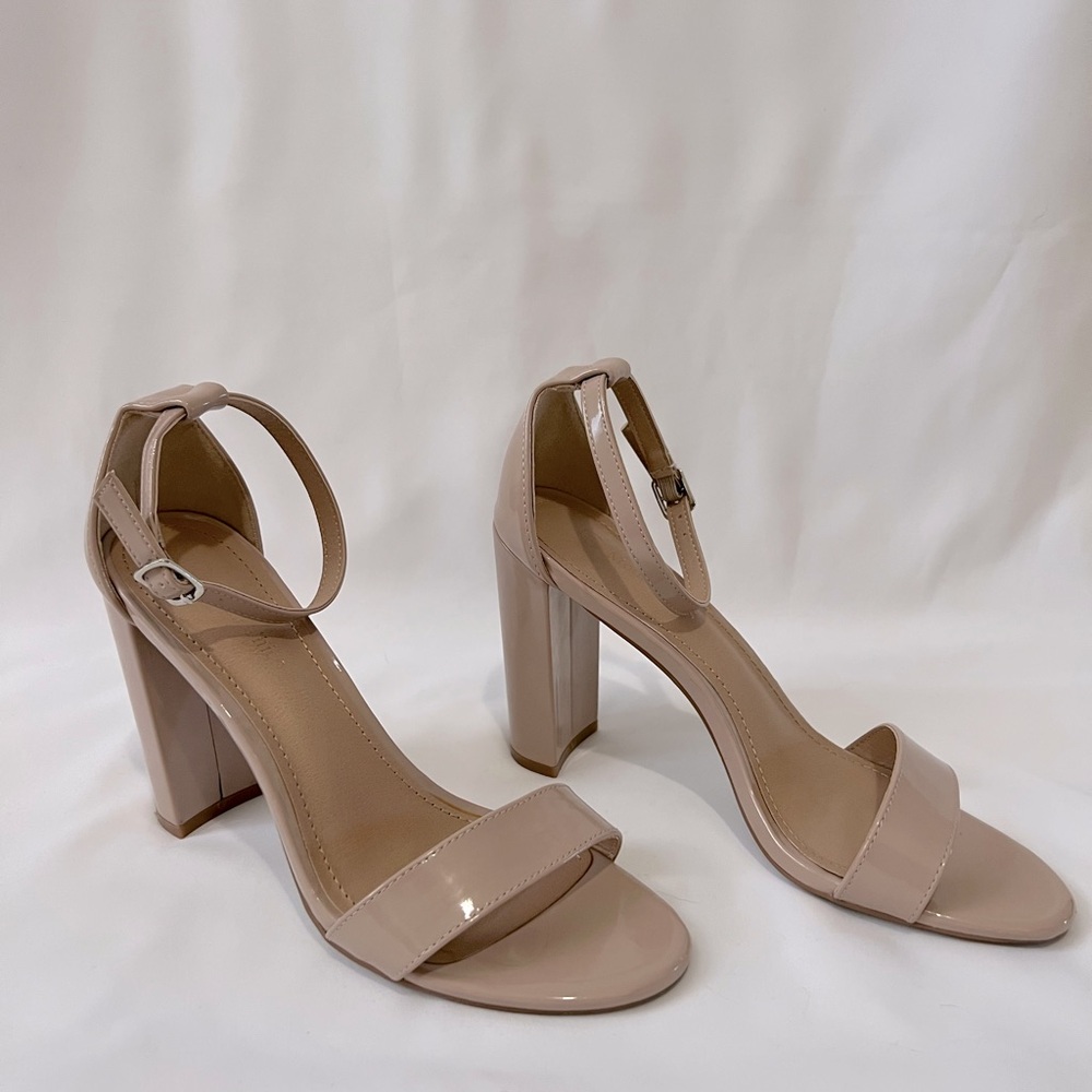 Women’s Moda Chics High Block Heel